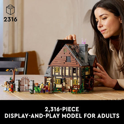 Playset Lego Disney Hocus Pocus - Sanderson Sisters' Cottage 21341 2316 Delar
